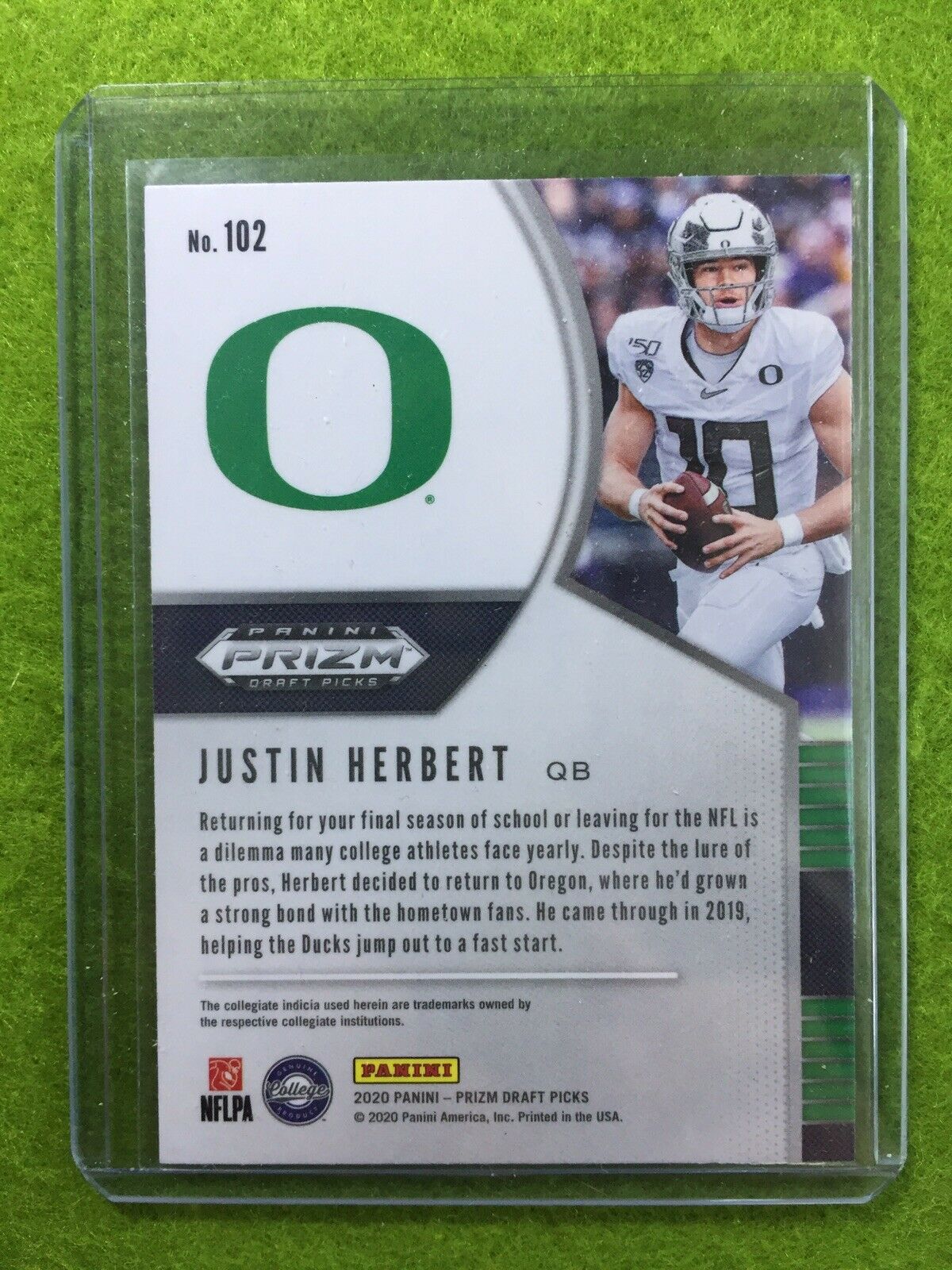 JUSTIN HERBERT PRIZM ROOKIE CARD JERSEY #10 OREGON RC 2020 Panini Prizm CHARGERS