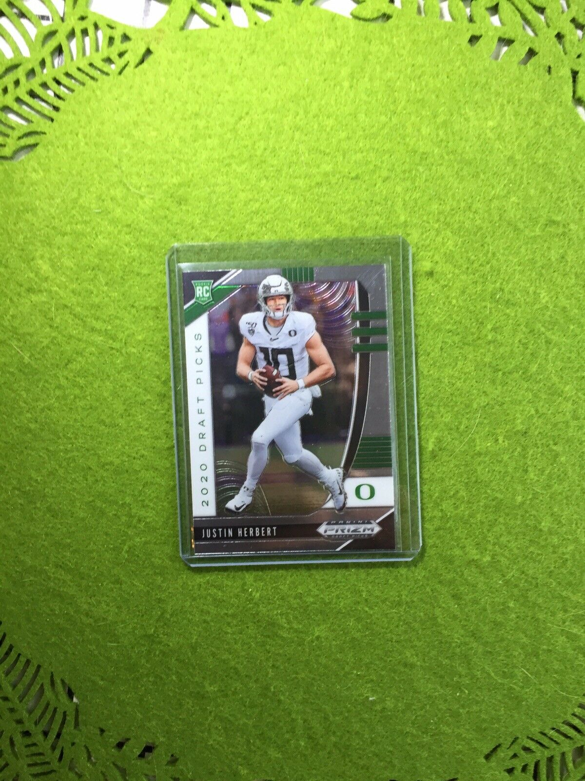 JUSTIN HERBERT PRIZM ROOKIE CARD JERSEY #10 OREGON RC 2020 Panini Prizm CHARGERS