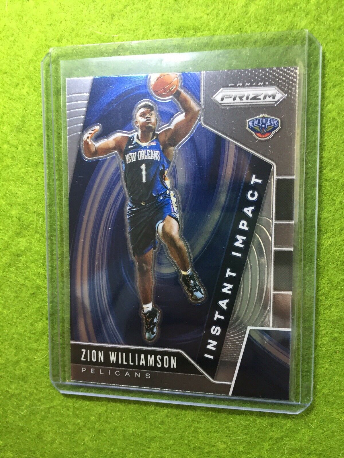 PRIZM Zion Williamson ROOKIE CARD PELICANS - 2019-20 Panini Prizm INSTANT IMPACT