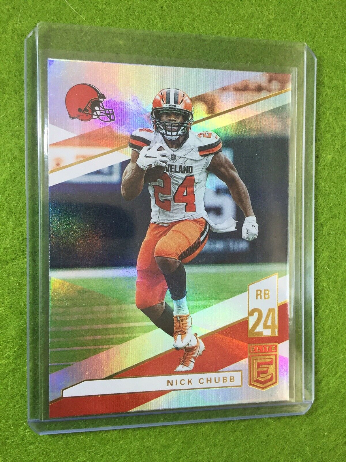 NICK CHUBB JERSEY #24 PRIZM Baker Mayfield 's RB REFRACTOR BROWNS 2019 Elite #97