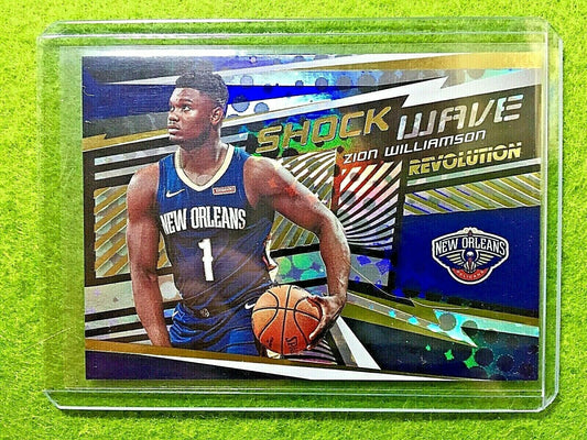 ZION WILLIAMSON PRIZM ROOKIE REFRACTOR PELICANS RC 2019-20 Revolution SHOCK WAVE