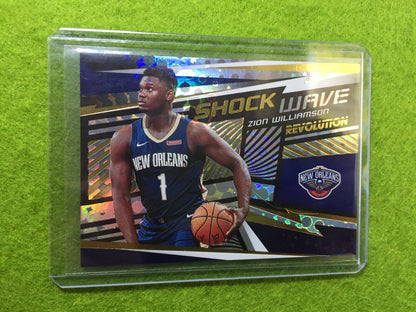 ZION WILLIAMSON PRIZM ROOKIE REFRACTOR PELICANS RC 2019-20 Revolution SHOCK WAVE