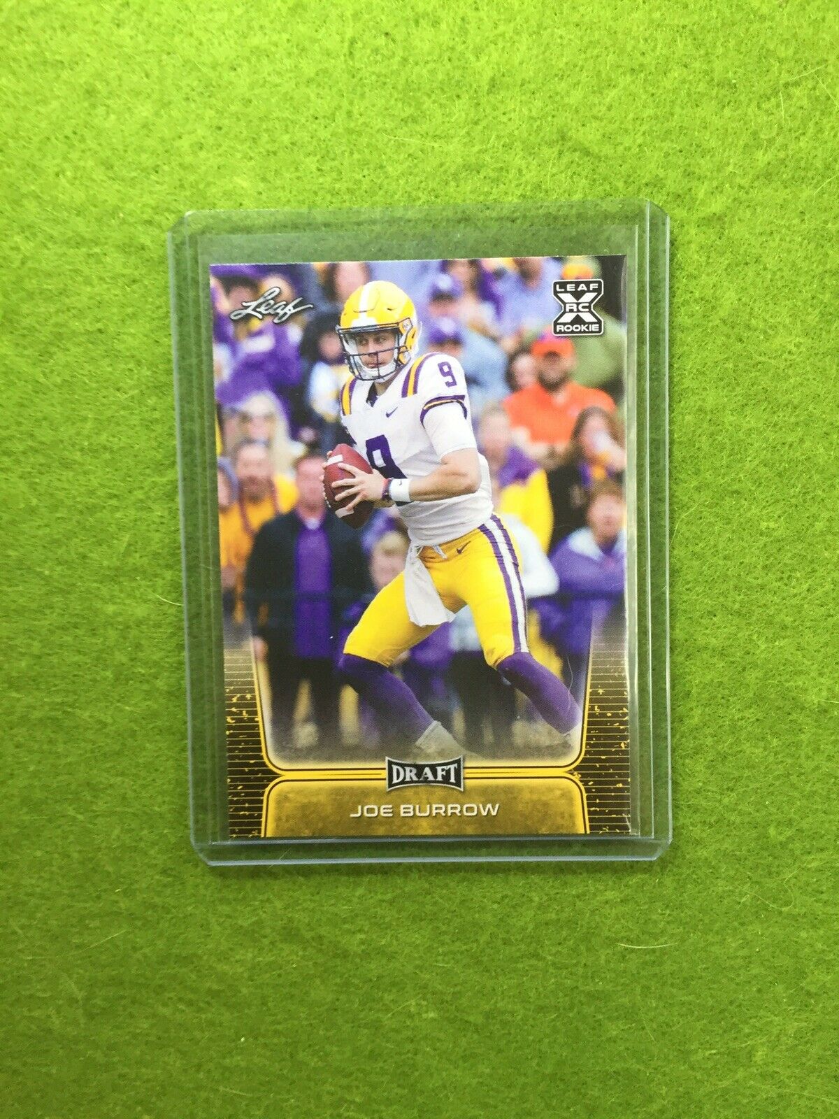 JOE BURROW ROOKIE CARD JERSEY #9 LSU GOLD RC 2020 Leaf Football BENGALS SP Gold