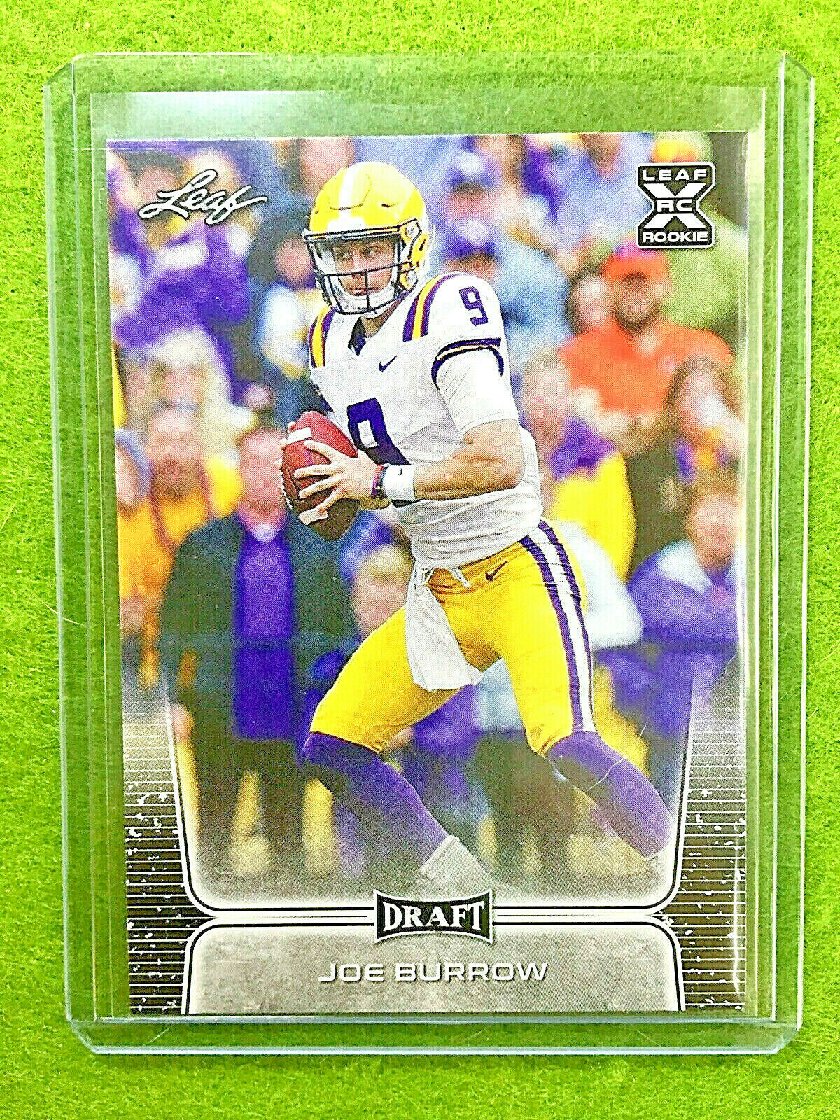 JOE BURROW ROOKIE CARD JERSEY #9 LSU RC 2020 Leaf Football CINCINNATI BENGALS rc