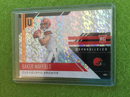 BAKER MAYFIELD ROOKIE CARD PRIZM REFRACTOR 2018 Panini UNPARALLELED Flight RC SP