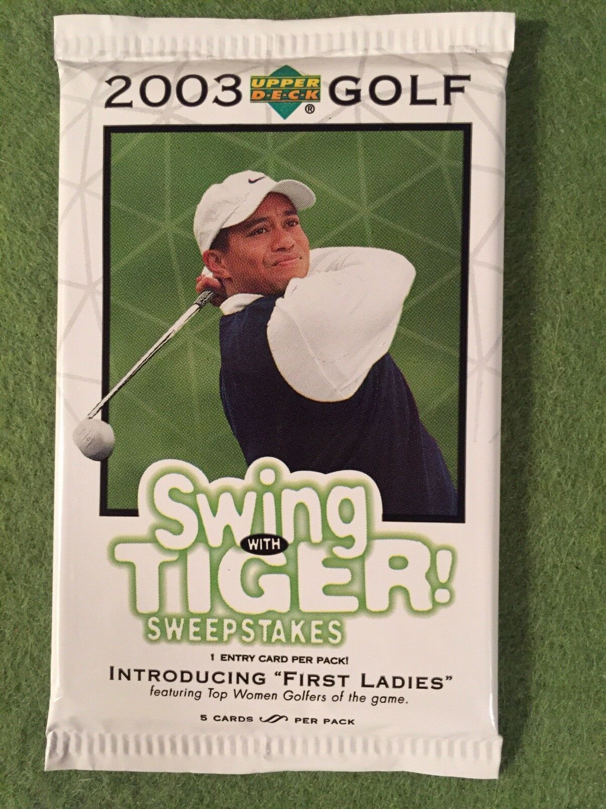 GOLF PGA TIGER WOODS PACKS LOT 2003 Upper Deck Golf - 10 New Unopened Card Packs