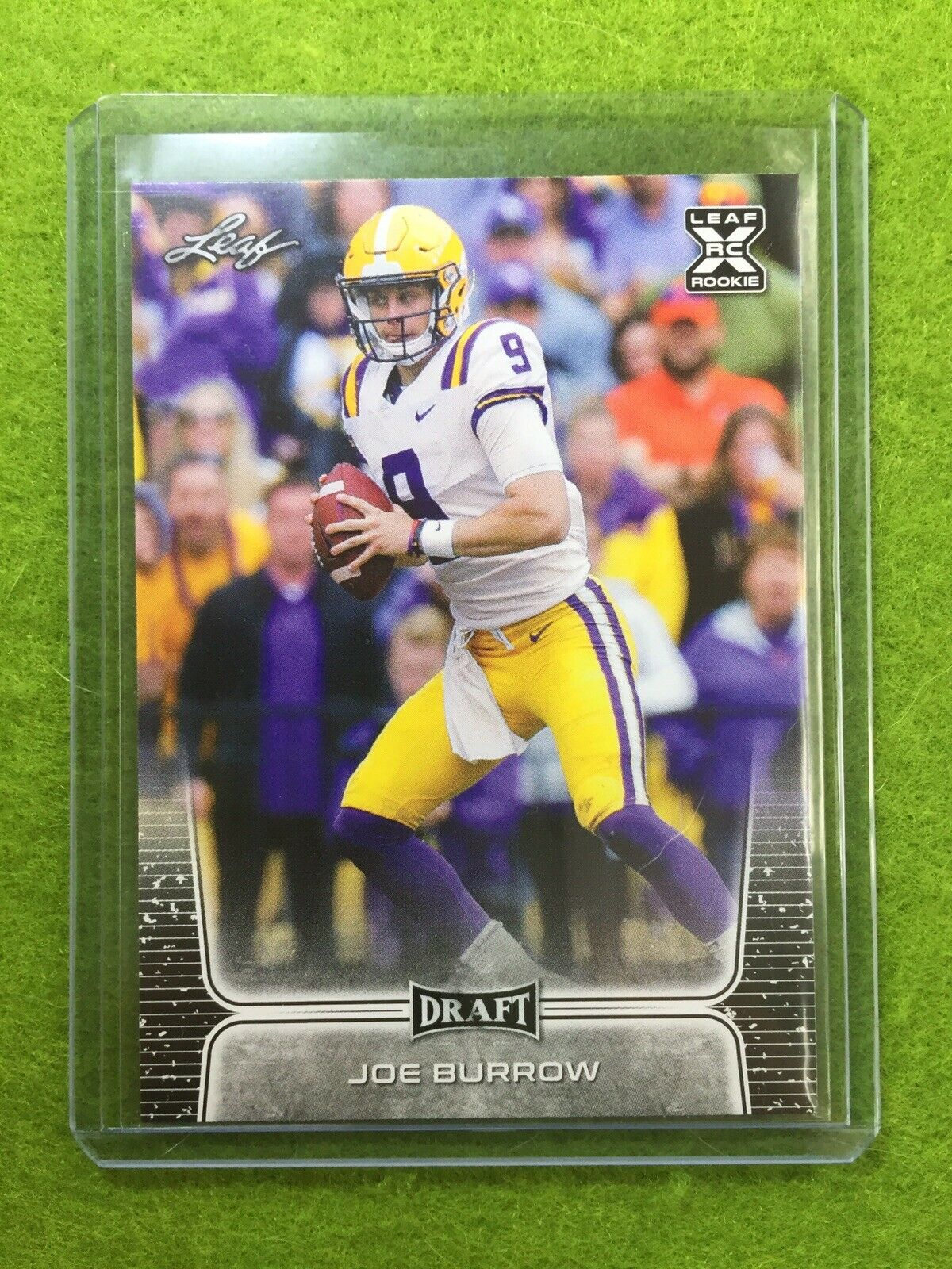 JOE BURROW ROOKIE CARD JERSEY #9 LSU RC 2020 Leaf Football CINCINNATI BENGALS rc