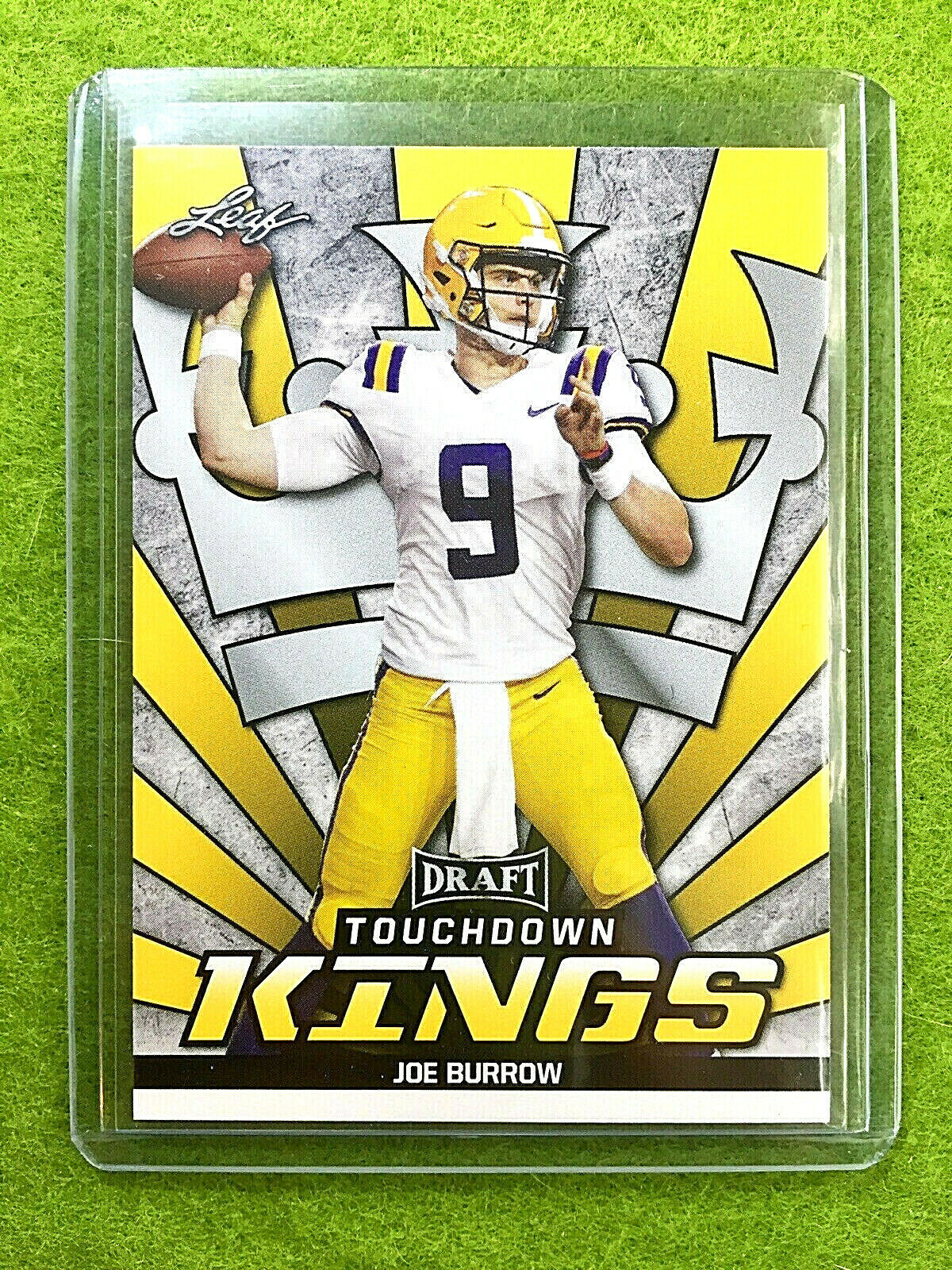 JOE BURROW ROOKIE INSERT CARD JERSEY #9 LSU GOLD 2020 Leaf Draft TOUCHDOWN KINGS